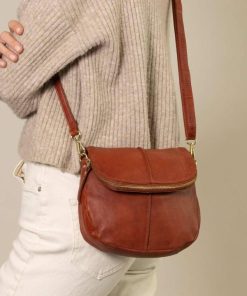 Helensaxon.shop01f261036f 1