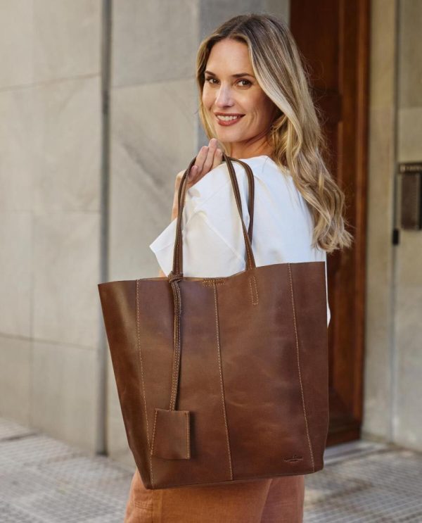 Helensaxon.shop071dbe80fe 1