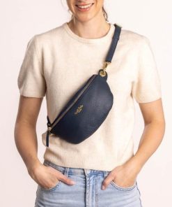 Helensaxon.shop0ab57f20fd 1