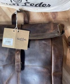 Helensaxon.shop0cb317b03d 1