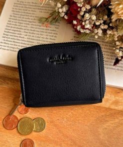 Helensaxon.shop0fc1bb0e6b 1