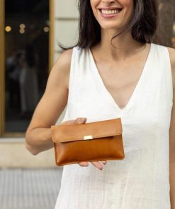 Helensaxon.shop181ce5e2eb 1