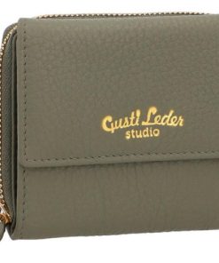 Helensaxon.shop2289b9a2c5 1