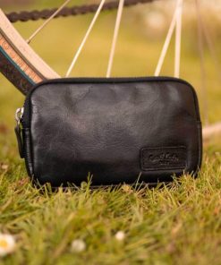 Helensaxon.shop23a192b355 1