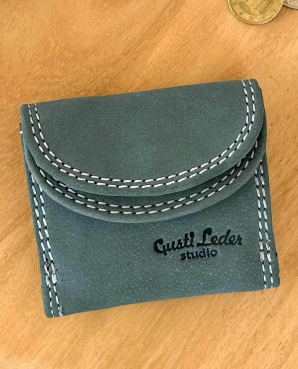 Helensaxon.shop292d5dddf3 1