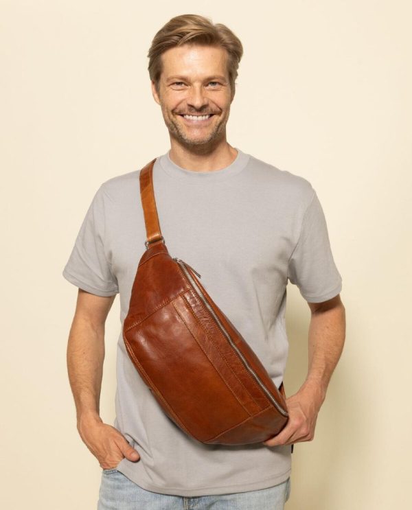 Helensaxon.shop399cb8b8a7 1