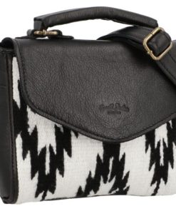 Helensaxon.shop3fa95638e1 1