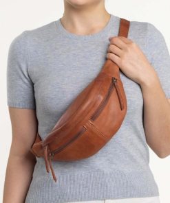 Helensaxon.shop4ac0590783 1