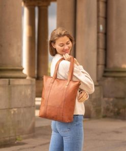 Helensaxon.shop5279f78000 1