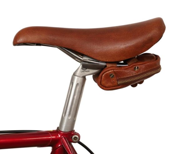 Helensaxon.shop587457a3b5 1