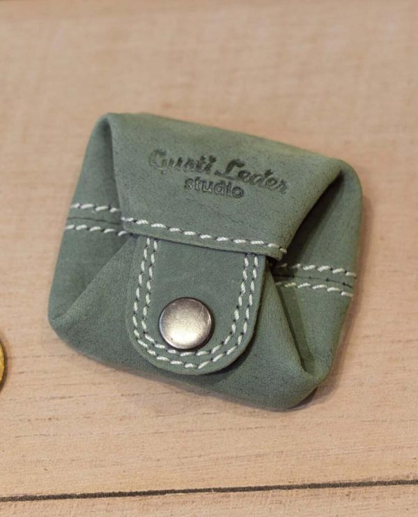 Helensaxon.shop59e9b7b34a 3