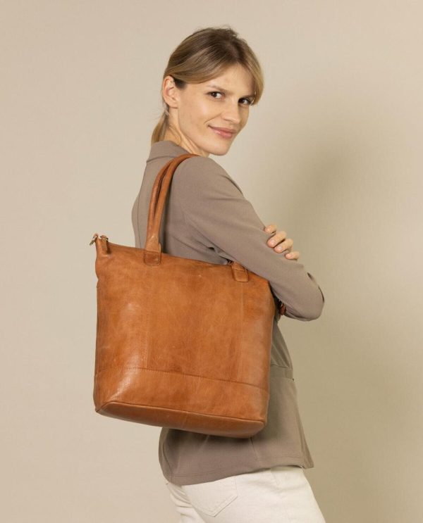 Helensaxon.shop5d70635883 1