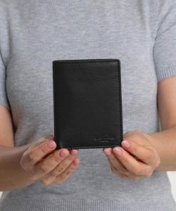 Helensaxon.shop5df11c501a 1