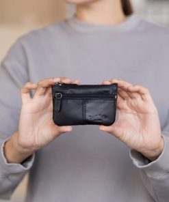 Helensaxon.shop5e8451a9c9 3