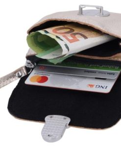 Helensaxon.shop689c54e43a 2