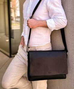 Helensaxon.shop69d44a5a18 1