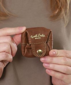 Helensaxon.shop6e9370aff8 1