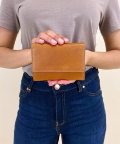 Helensaxon.shop71d0bc0d9b 5