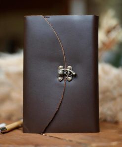 Helensaxon.shop76748f1fe9 1