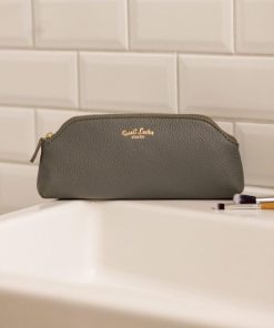 Helensaxon.shop76f56d5b55 1