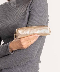 Helensaxon.shop7a6095c111 1