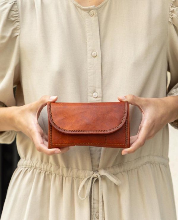 Helensaxon.shop7dbbcf169c 1