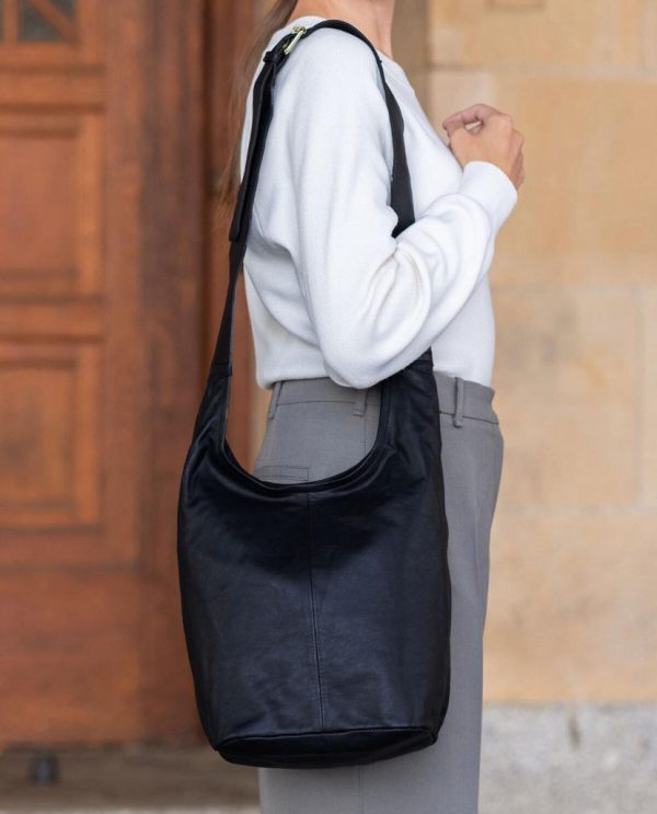 Helensaxon.shop81460b6527 1