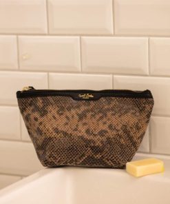 Helensaxon.shop81a0b5af98 1