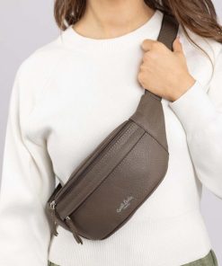 Helensaxon.shop8f0285e5b3 1