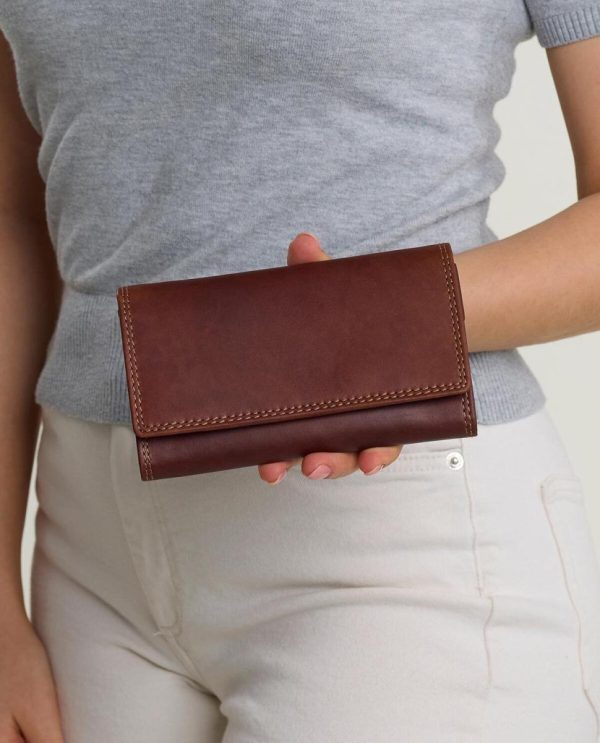 Helensaxon.shop8fd65a405d 1