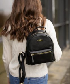 Helensaxon.shop9ab69b96e3 1