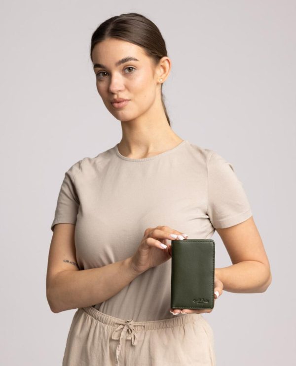 Helensaxon.shopa5aeaac90b 1