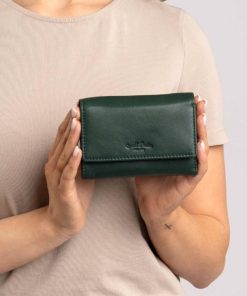 Helensaxon.shopad33b4266d 1