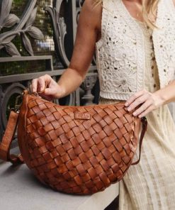 Helensaxon.shopd91c5b6b92 1