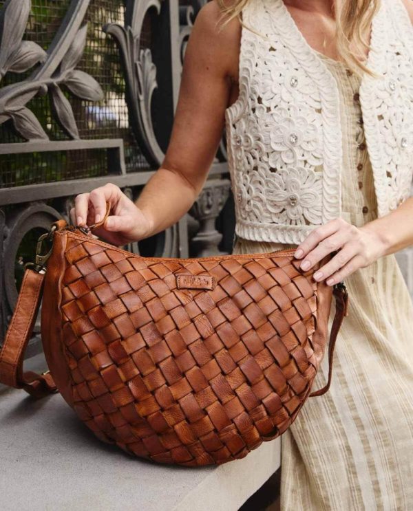 Helensaxon.shopd91c5b6b92 1