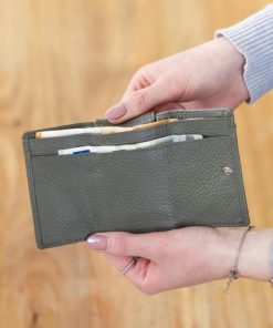 Helensaxon.shopdb7462aae6 2