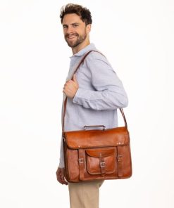 Helensaxon.shope1aa3b2f45 1