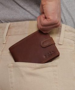 Helensaxon.shope379db8536 1