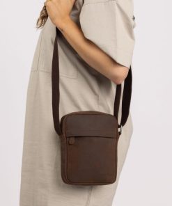 Helensaxon.shope477cd6726 1