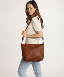 Helensaxon.shope575bd19d0 1