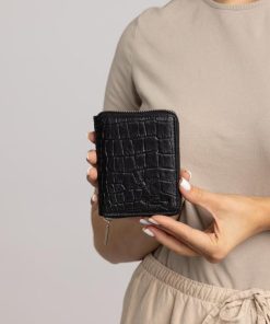 Helensaxon.shope6f599a7bc 1