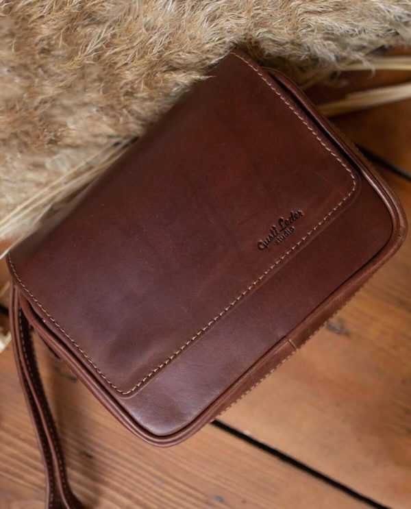 Helensaxon.shopf548adb711 1