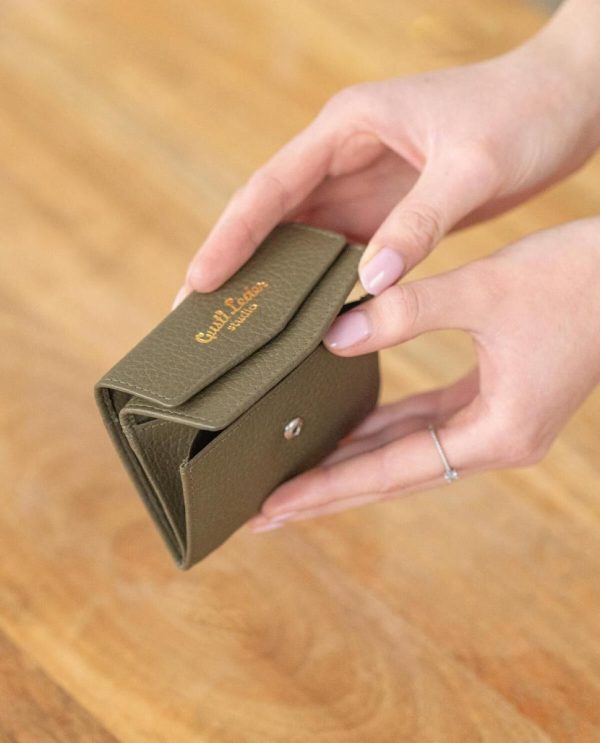 Helensaxon.shopf580d20a30 5