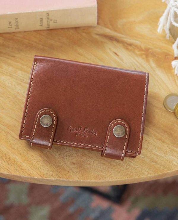 Helensaxon.shopffb1d1fc81 1